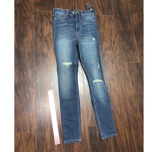 ULTRA HIGH RISE JEAN LEGGING